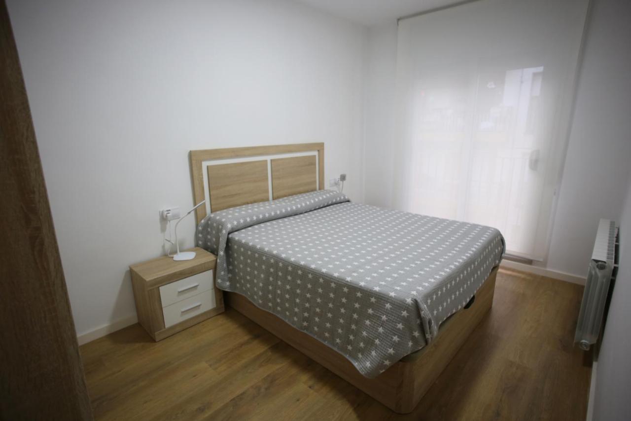 La Confianca Rooms Ripoll Exterior photo